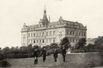 skola1903.jpg